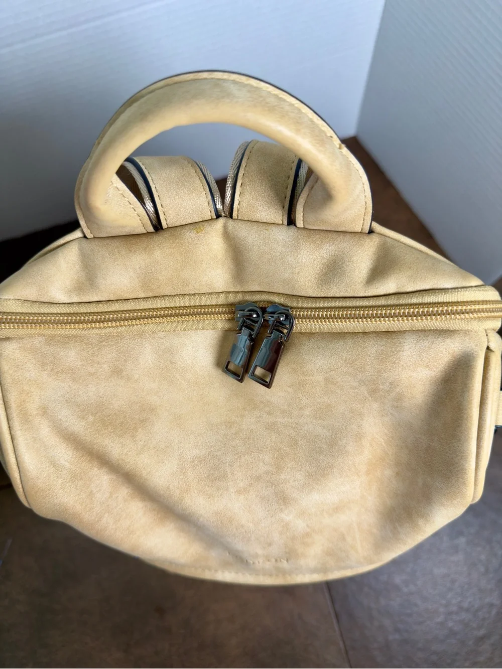 Fadeon Convertible Beige Faux Leather Backpack Colorful Embroidered Strap Sz M